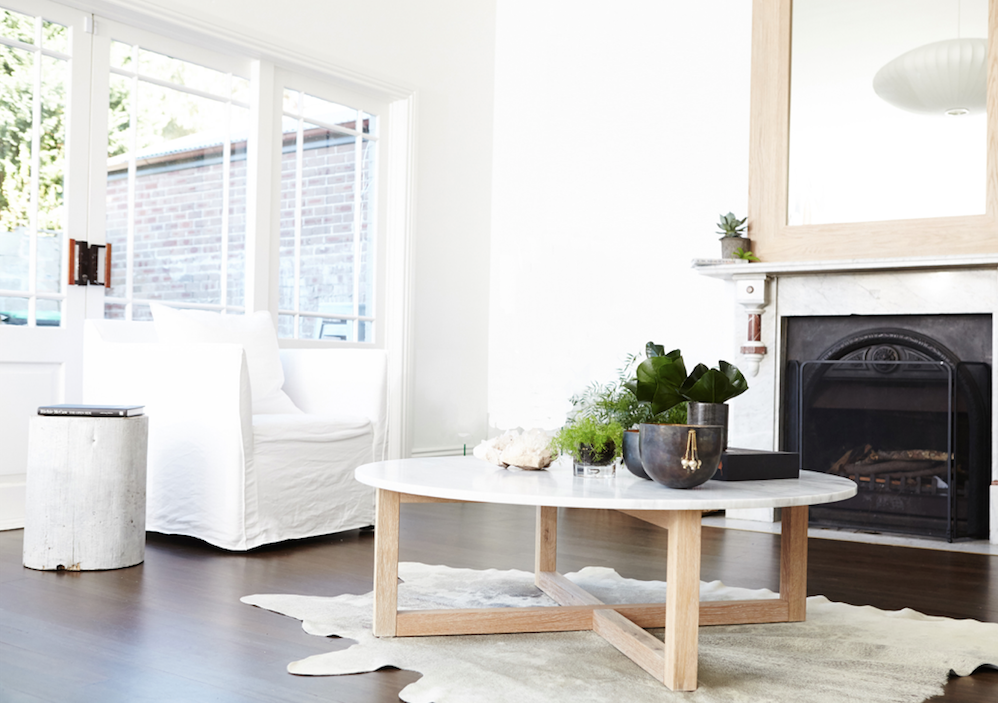 THREE EFFORTLESS LIVING ROOM LOOKS