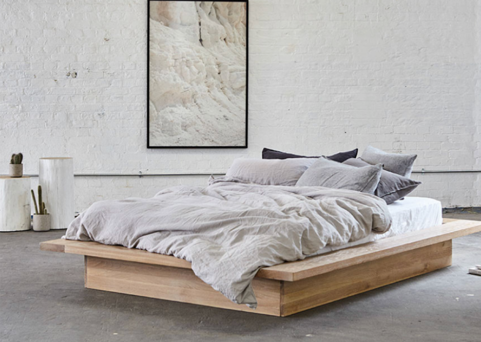 HOW TO CHOOSE INVESTMENT FURNITURE PIECES TO LAST A LIFETIME