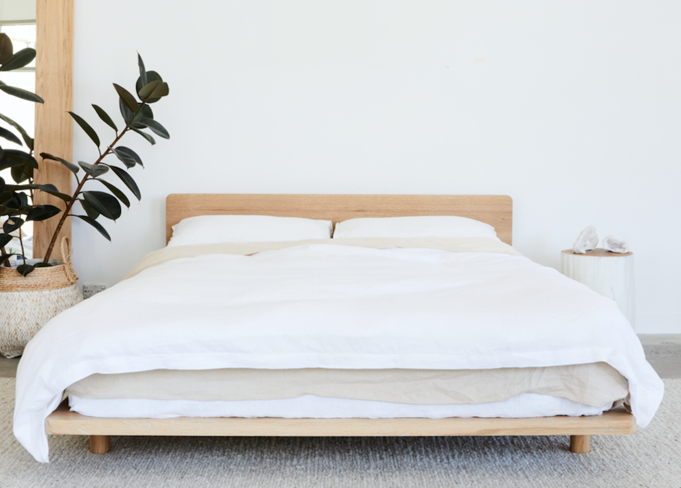 THREE SIMPLE WAYS TO REFRESH YOUR INTERIORS THIS SEASON