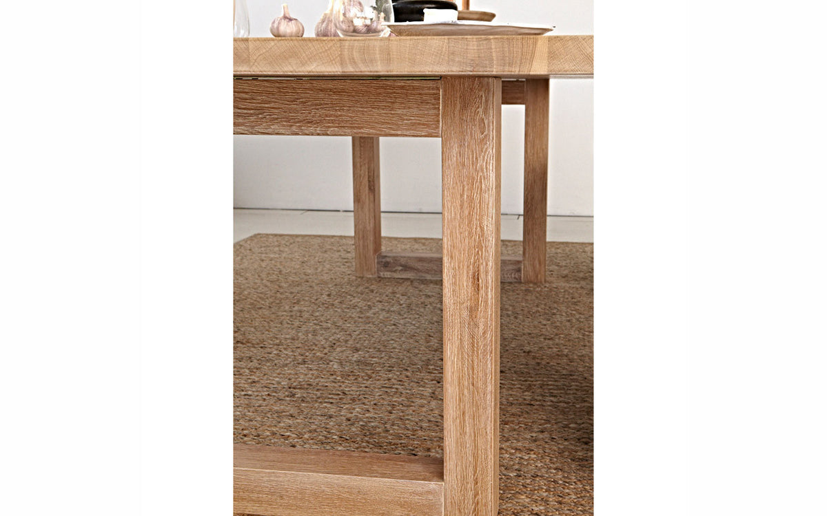 Luxa Rectangle Dining Table