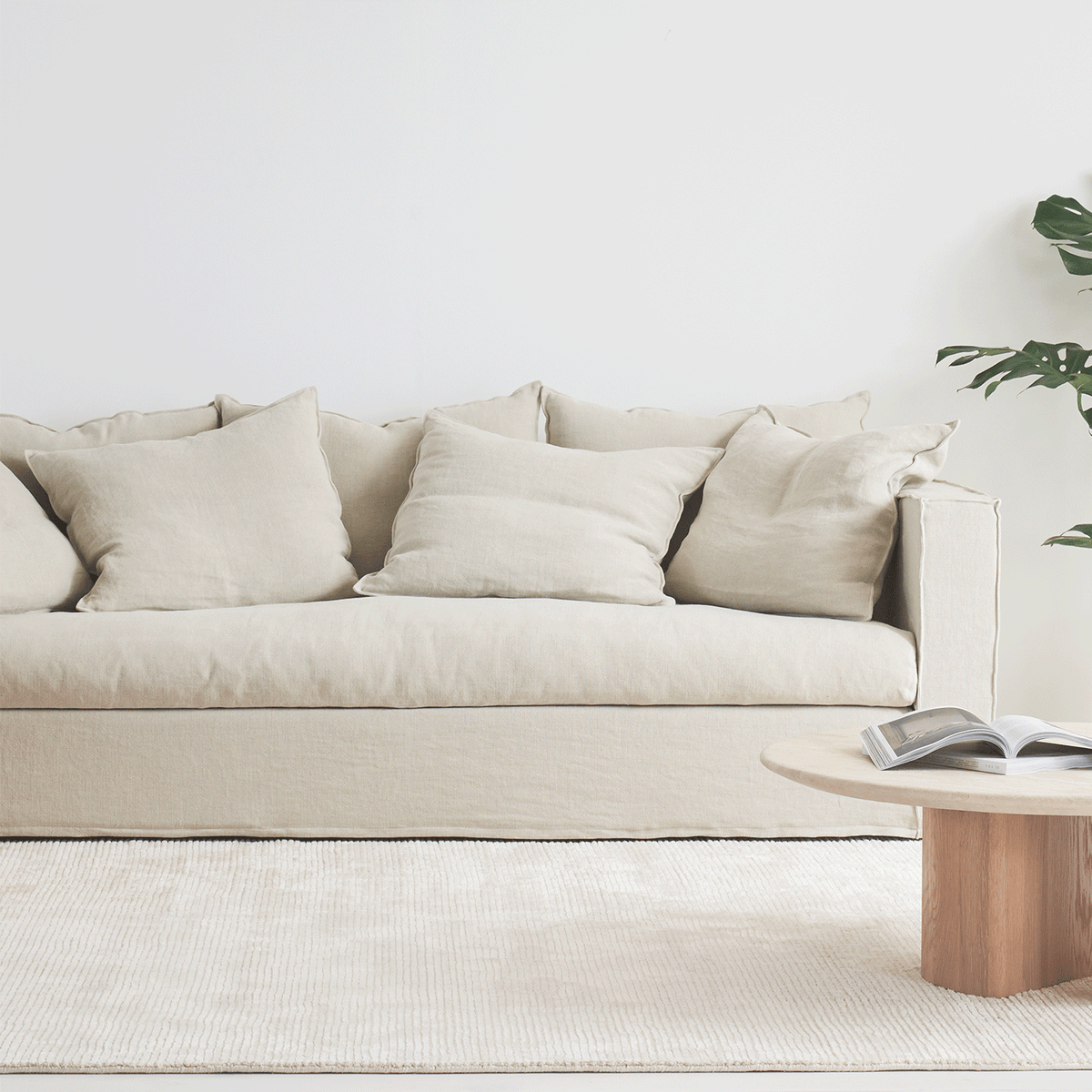 HEIRLOOM Sofa