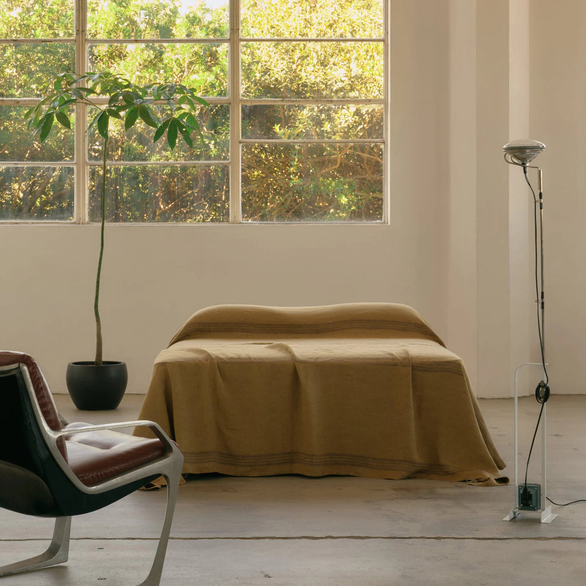 NOMAD BEDCOVER | CIGAR
