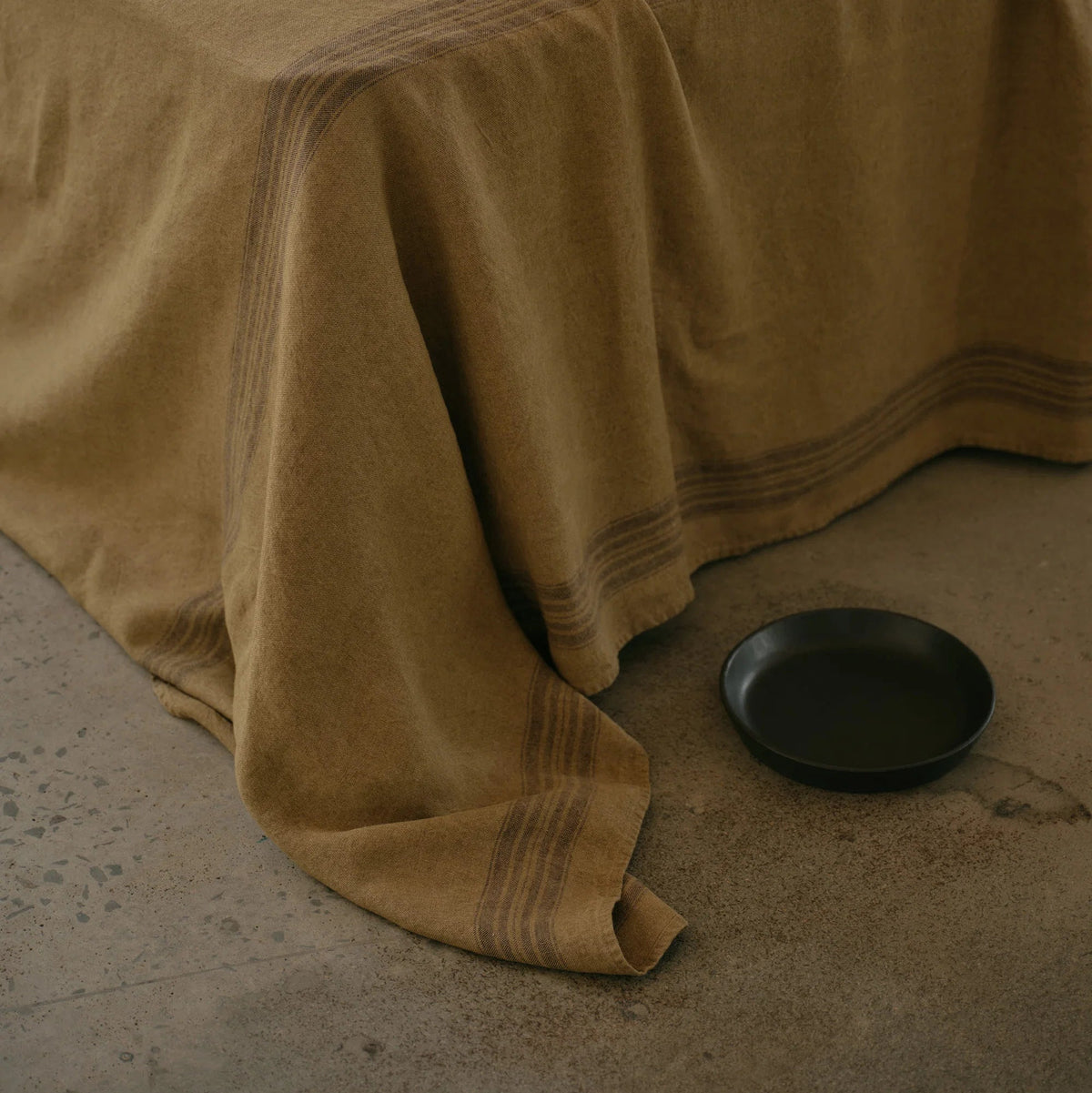 NOMAD BEDCOVER | CIGAR