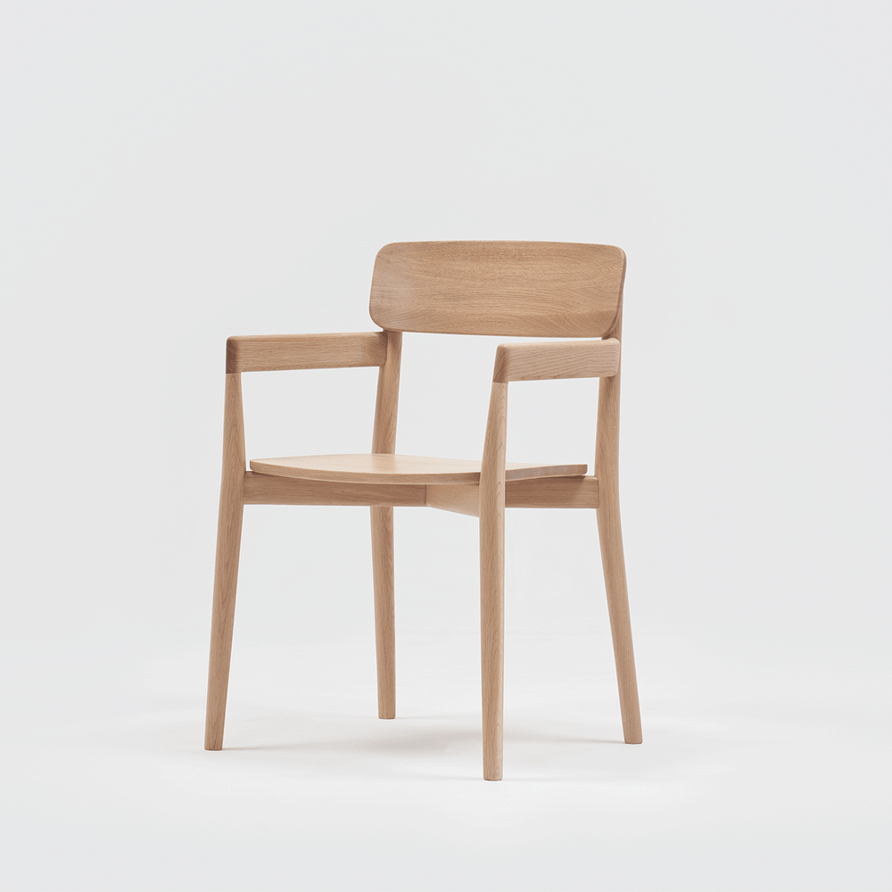 MIRA Carver Dining Chair