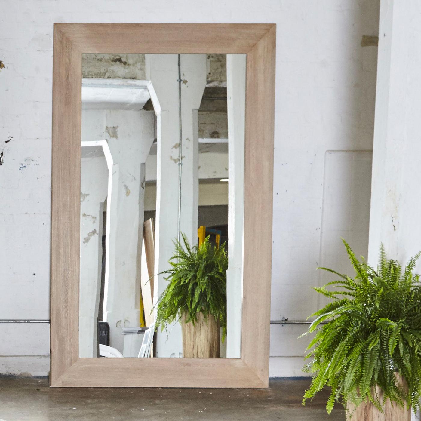 Luxa Mirror-Mirror-Totem Road