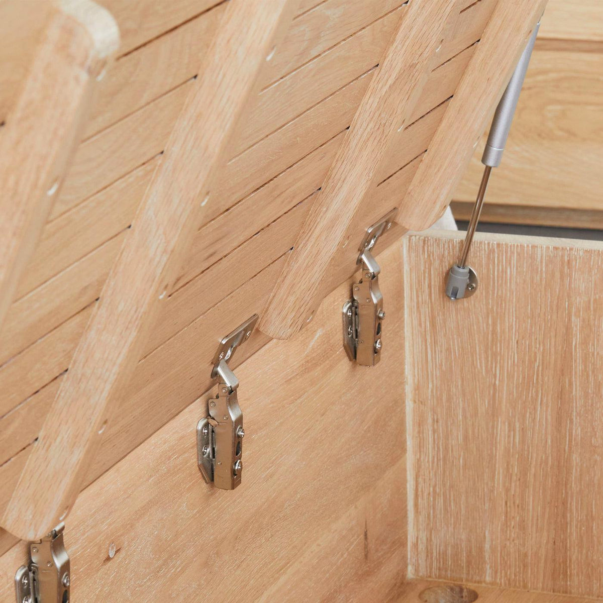 Saffron Storage Unit-Storage-Totem Road